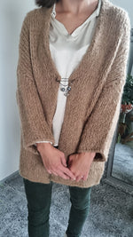 Lade das Bild in den Galerie-Viewer, Strickjacke Bille&quot;
