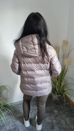 Lade das Bild in den Galerie-Viewer, Steppjacke &quot;Taupe&quot; S-XL
