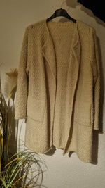 Lade das Bild in den Galerie-Viewer, Strickjacke &quot;Isabell&quot;
