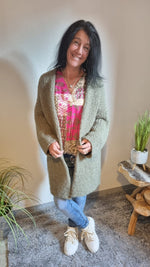 Lade das Bild in den Galerie-Viewer, Strickjacke Bille&quot;
