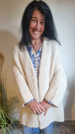 Lade das Bild in den Galerie-Viewer, Strickjacke Bille&quot;
