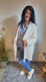 Lade das Bild in den Galerie-Viewer, Strickjacke Bille&quot;
