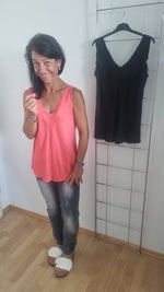 Lade das Bild in den Galerie-Viewer, Top &quot;Laura&quot;
