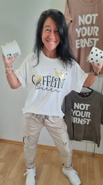 Lade das Bild in den Galerie-Viewer, T-Shirt &quot;Coffeeine Queen&quot;
