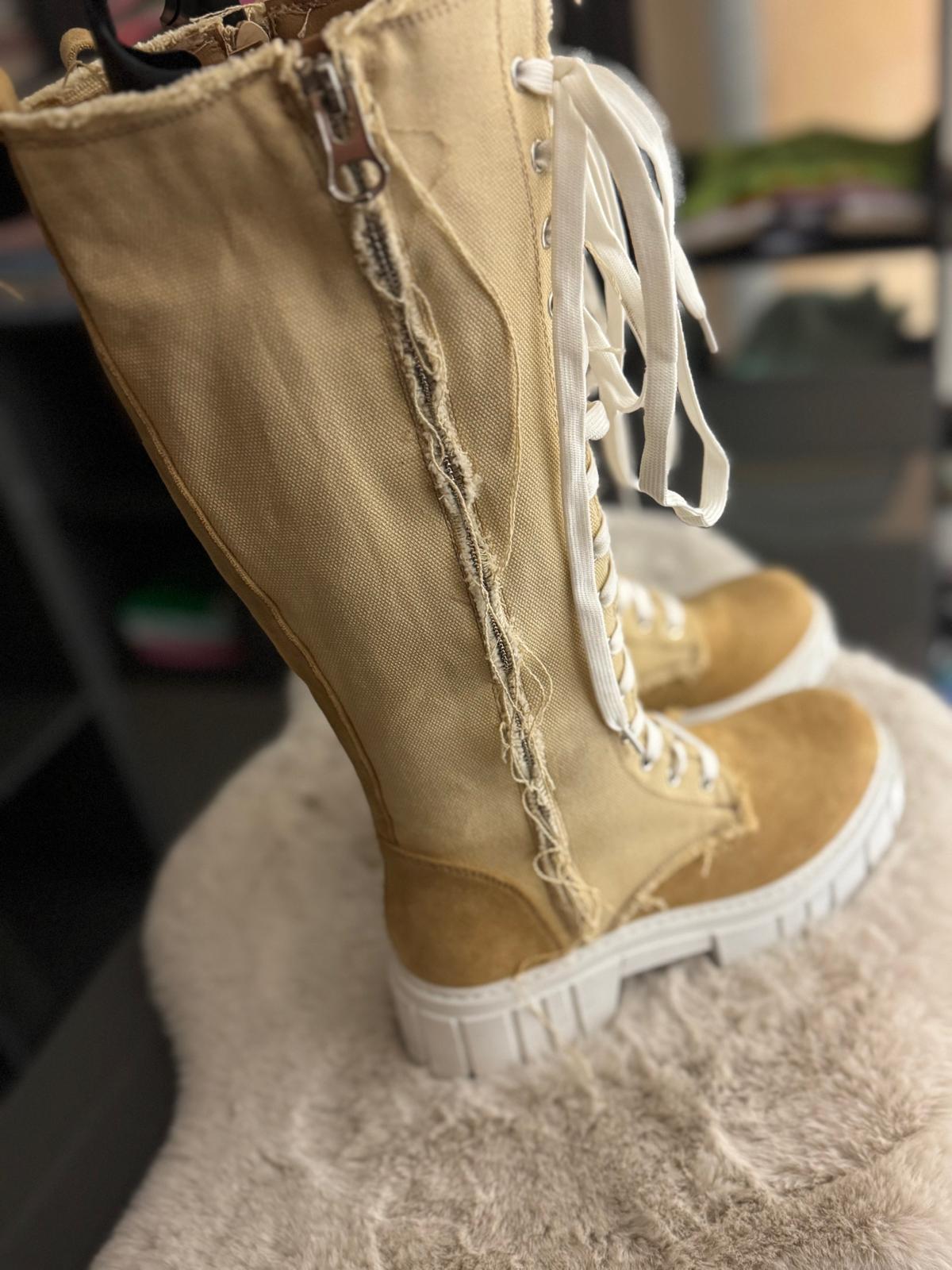 Stiefel Beige-Camel Gr. 38