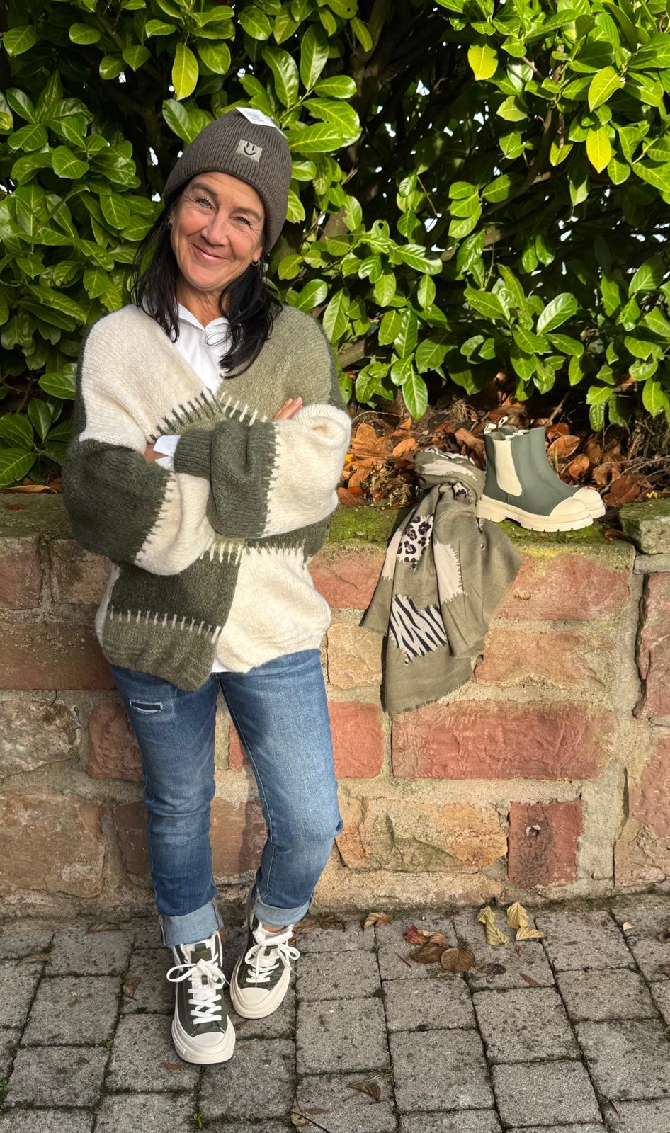 Strickjacke Khaki-Beige