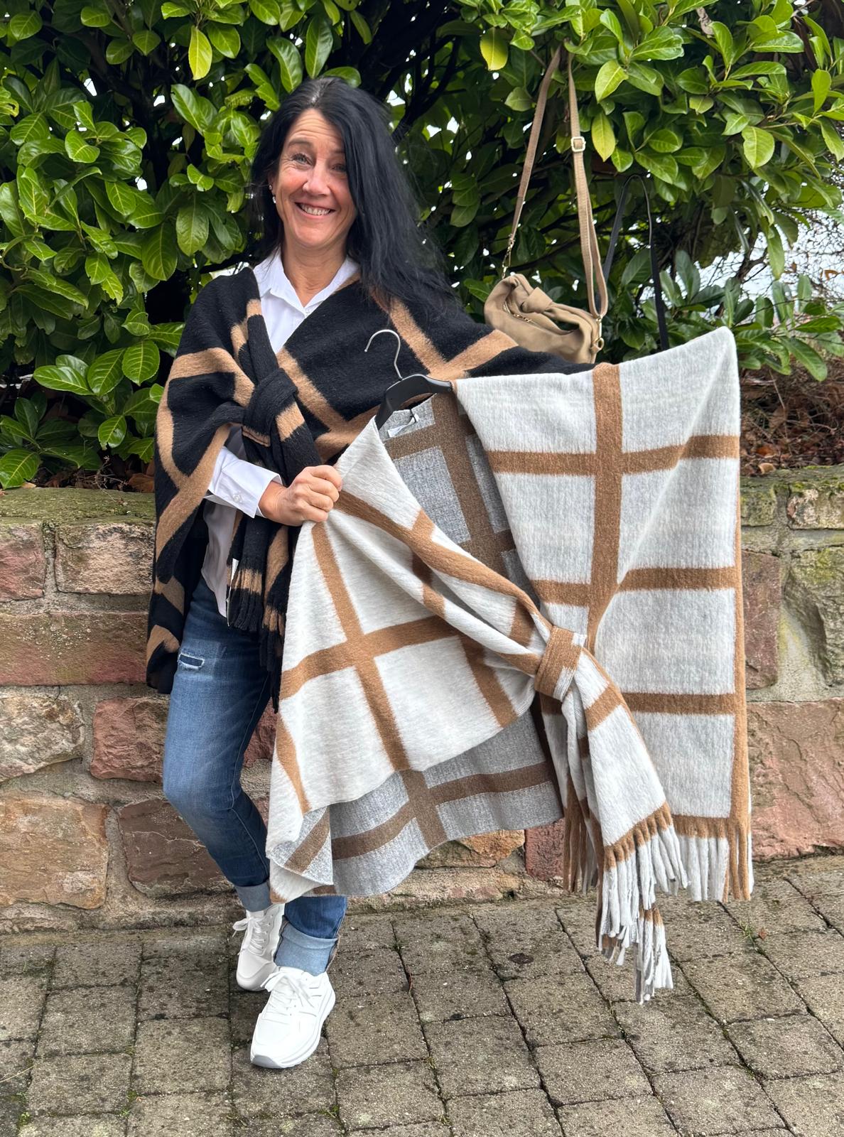 Poncho Überwurf Karo