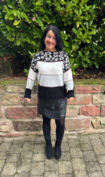 Lade das Bild in den Galerie-Viewer, Rock/Hose Lederoptik
