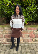 Lade das Bild in den Galerie-Viewer, Strickpullover mit Mustermix &amp; Farbbordüren
