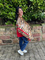 Lade das Bild in den Galerie-Viewer, Schal Tiger Beige-Braun-Rot
