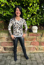 Lade das Bild in den Galerie-Viewer, Feinstrickpullover Leo in drei Größen
