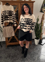 Lade das Bild in den Galerie-Viewer, Cord Hosenrock
