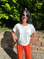 Lade das Bild in den Galerie-Viewer, Feinstrick mit U-Boot Ausschnitt
