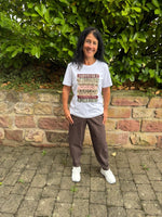 Lade das Bild in den Galerie-Viewer, T-Shirt Surprises
