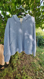 Lade das Bild in den Galerie-Viewer, Strickjacke &quot;Flo&quot;
