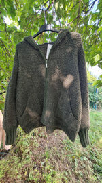 Lade das Bild in den Galerie-Viewer, Strickjacke &quot;Flo&quot;
