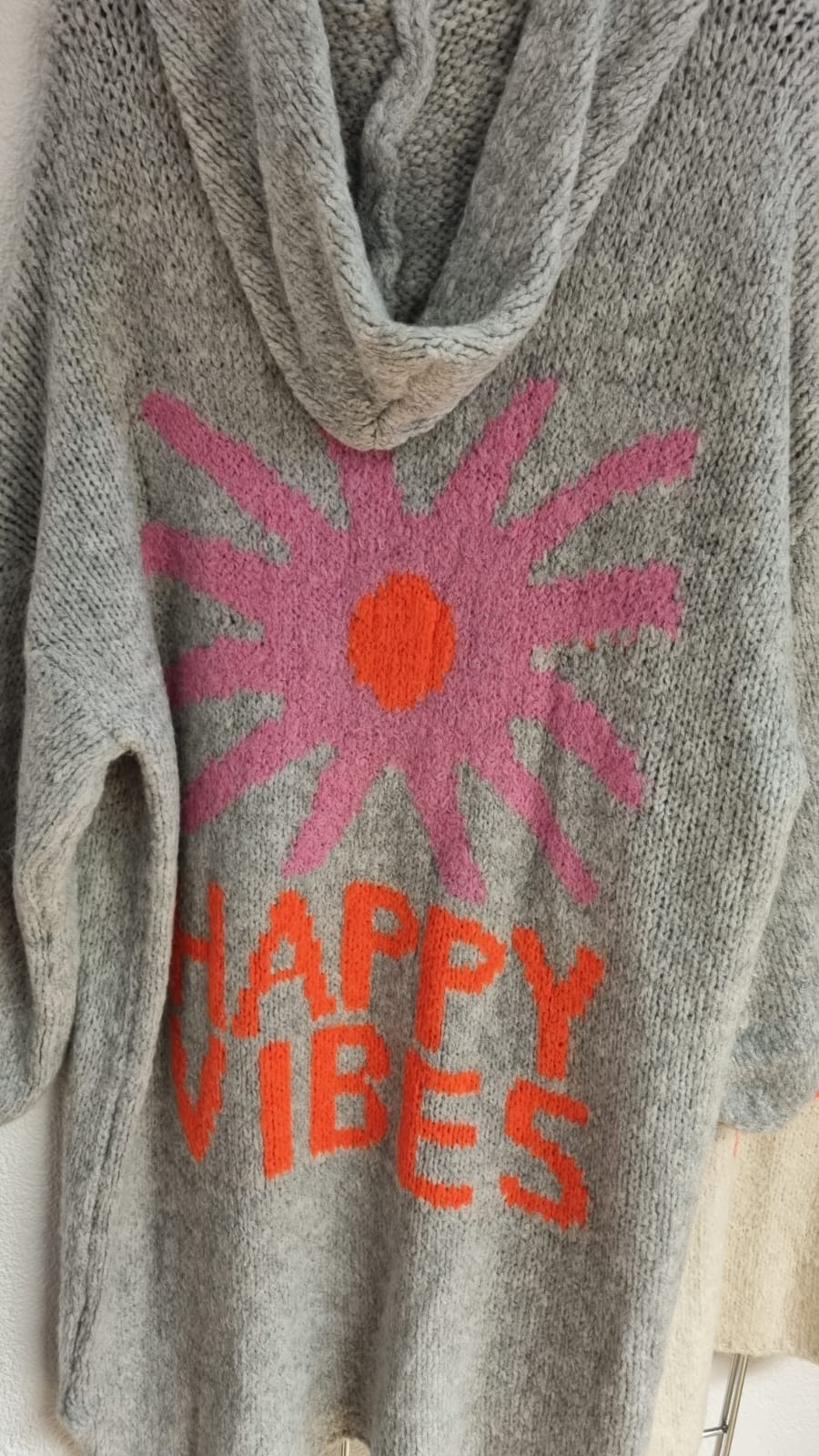 Strickjacke "Happy Vibes"