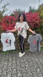 Lade das Bild in den Galerie-Viewer, T-Shirt &quot;Weinzigartig&quot;
