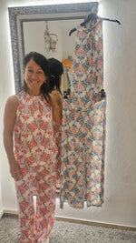 Lade das Bild in den Galerie-Viewer, Neckholder Top &quot;Phantasie 1&quot;
