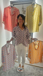 Lade das Bild in den Galerie-Viewer, Bluse &quot;Raute&quot;
