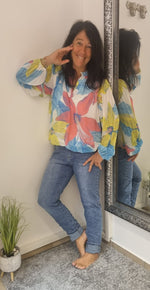 Lade das Bild in den Galerie-Viewer, Bluse &quot;Blume Sommer pur&quot;
