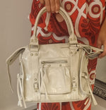 Lade das Bild in den Galerie-Viewer, Tasche Beige
