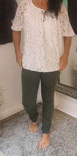 Lade das Bild in den Galerie-Viewer, Jeans &quot;Khaki&quot; XS-XL

