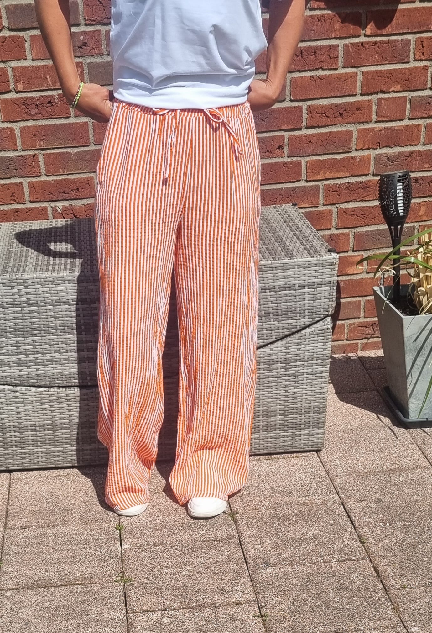 Marlene Hose im Streifenlook