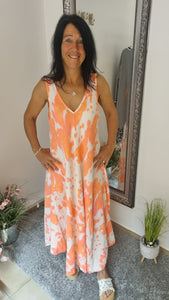 Maxi Kleid Neon