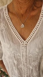 Lade das Bild in den Galerie-Viewer, Bluse Chica
