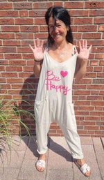 Lade das Bild in den Galerie-Viewer, Overall BE Happy
