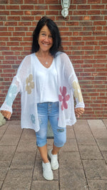 Lade das Bild in den Galerie-Viewer, Feinstrickjacke &quot;Blume&quot;
