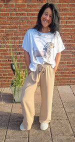 Lade das Bild in den Galerie-Viewer, T-Shirt &quot;Dackel&quot;
