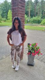 Lade das Bild in den Galerie-Viewer, Lochpulli SWeet
