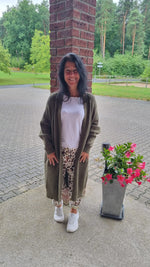 Lade das Bild in den Galerie-Viewer, Jogg Summer- Wild Spirit
