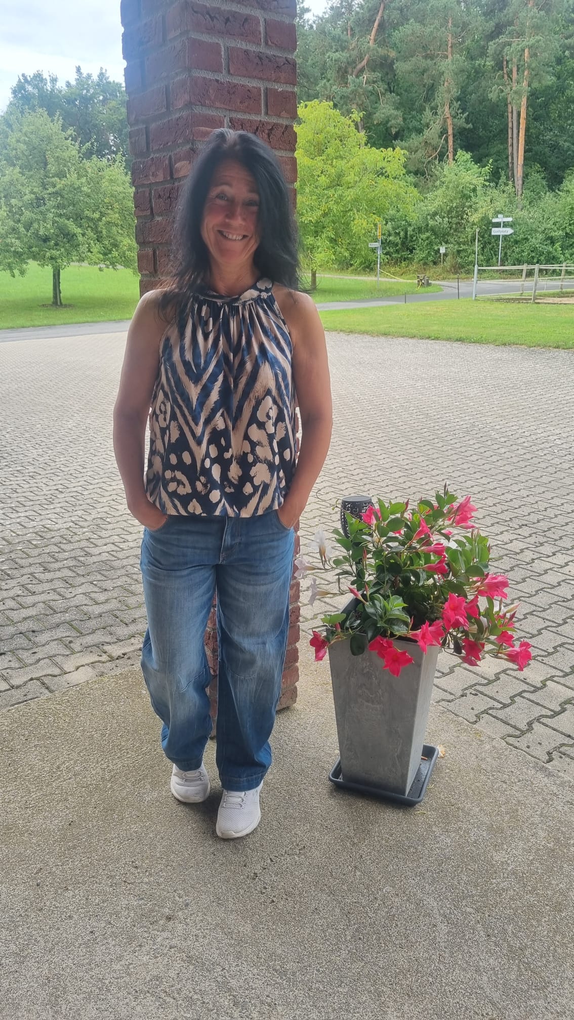 Neckholder Top "Phantasie 10" verschiedene Modelle