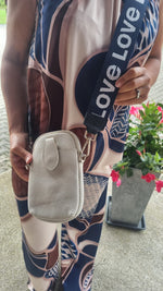 Lade das Bild in den Galerie-Viewer, Handytaschen aus echtem Leder verschiedene Farben
