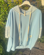 Lade das Bild in den Galerie-Viewer, Hoodie kurzarm Life Isn´t perfect but...
