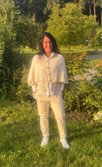 Lade das Bild in den Galerie-Viewer, Poncho/Pullover /Jacke
