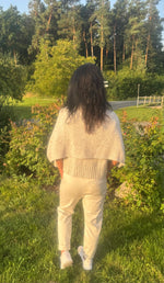Lade das Bild in den Galerie-Viewer, Poncho/Pullover /Jacke
