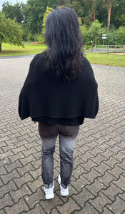 Poncho/Pullover /Jacke