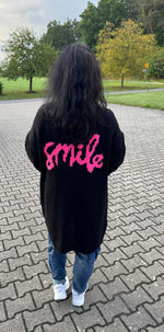 Lade das Bild in den Galerie-Viewer, Strickjacke &quot;Smile&quot;
