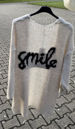 Lade das Bild in den Galerie-Viewer, Strickjacke &quot;Smile&quot;
