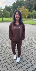 Lade das Bild in den Galerie-Viewer, Sweatshirt &quot;Smile&quot;
