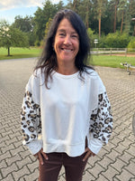 Lade das Bild in den Galerie-Viewer, Sweatshirt Leo/White
