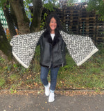 Lade das Bild in den Galerie-Viewer, Tuch &quot;Irrgarten&quot;
