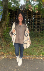 Lade das Bild in den Galerie-Viewer, Hoodie &quot;Herz&quot;
