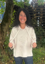 Lade das Bild in den Galerie-Viewer, Hoodie &quot;Herz&quot;
