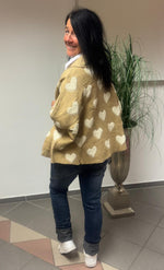 Lade das Bild in den Galerie-Viewer, Strickcardigan Herz
