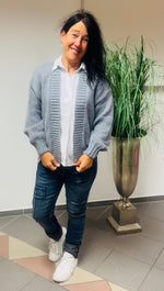 Lade das Bild in den Galerie-Viewer, Strickcardigan uni
